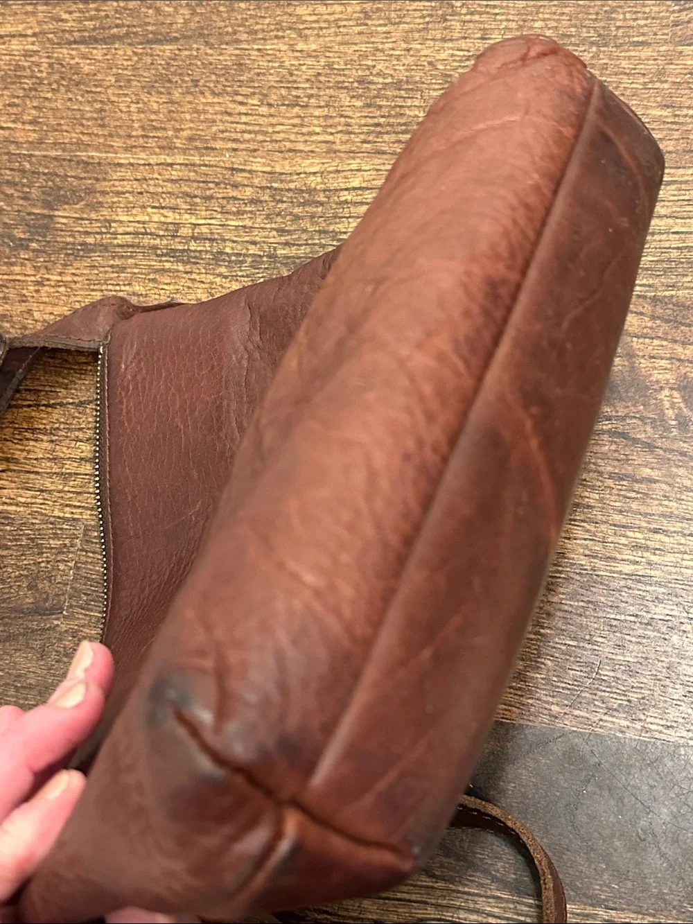 Unisex Brown Leather Messenger Crossbody Bag